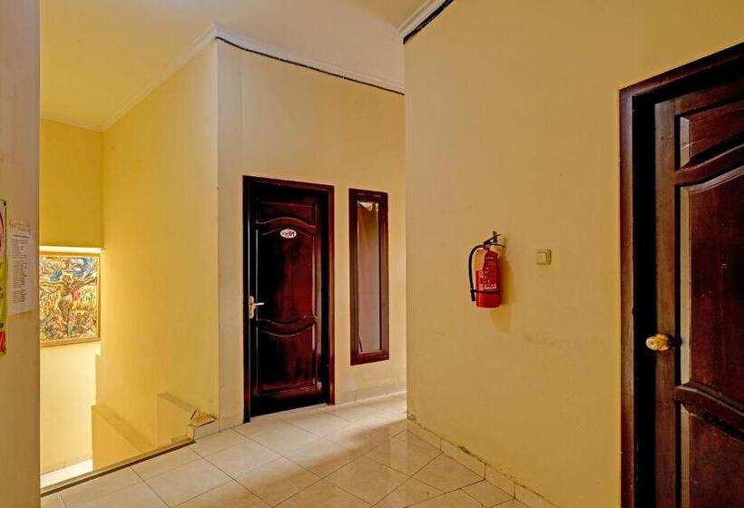 هتل Oyo 91522 Candi Gebang Guesthouse