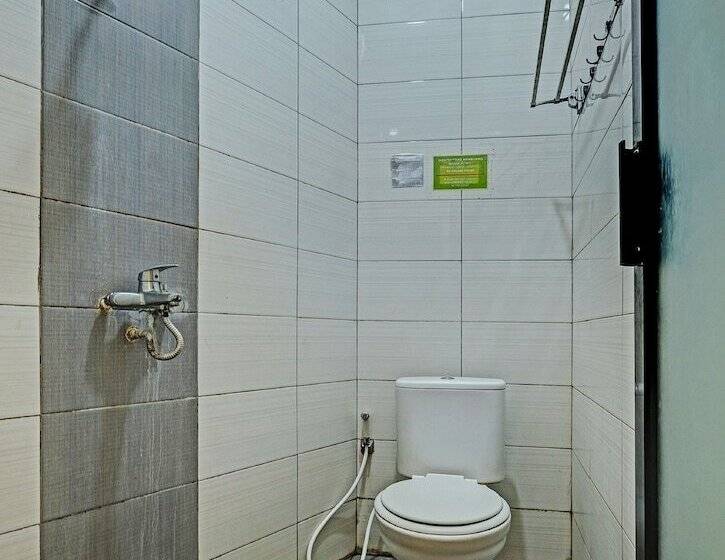 هتل Oyo 91522 Candi Gebang Guesthouse