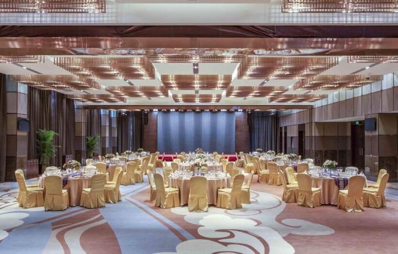 فندق Ramada Plaza By Wyndham Xi An South
