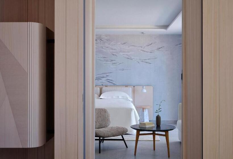هتل Deos Mykonos   A Myconian Collection