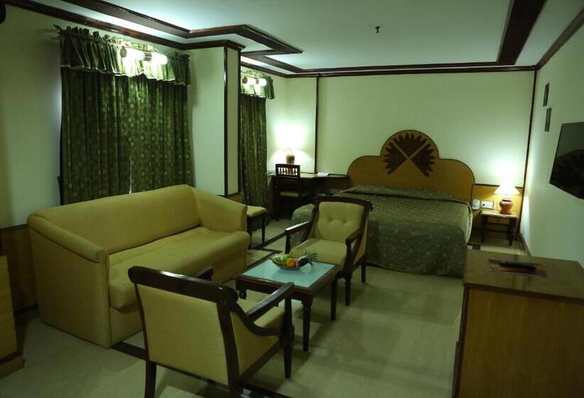 ホテル The Surya, Cochin