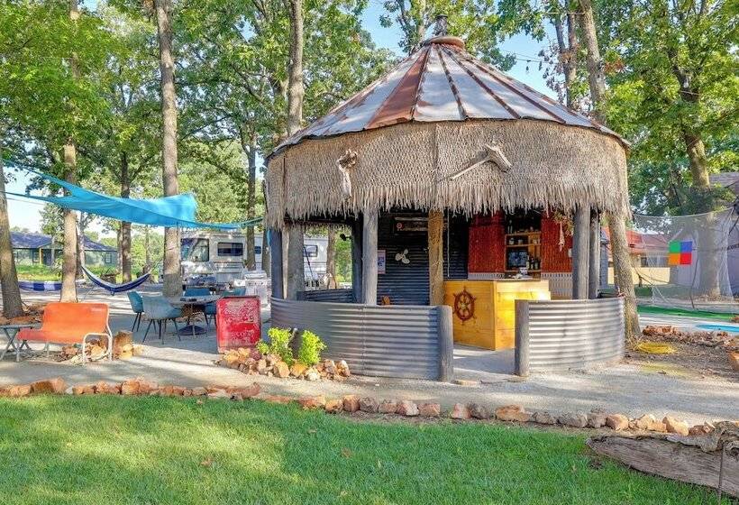 Grove Cabin W/ Private Hot Tub Near Grand Lake!