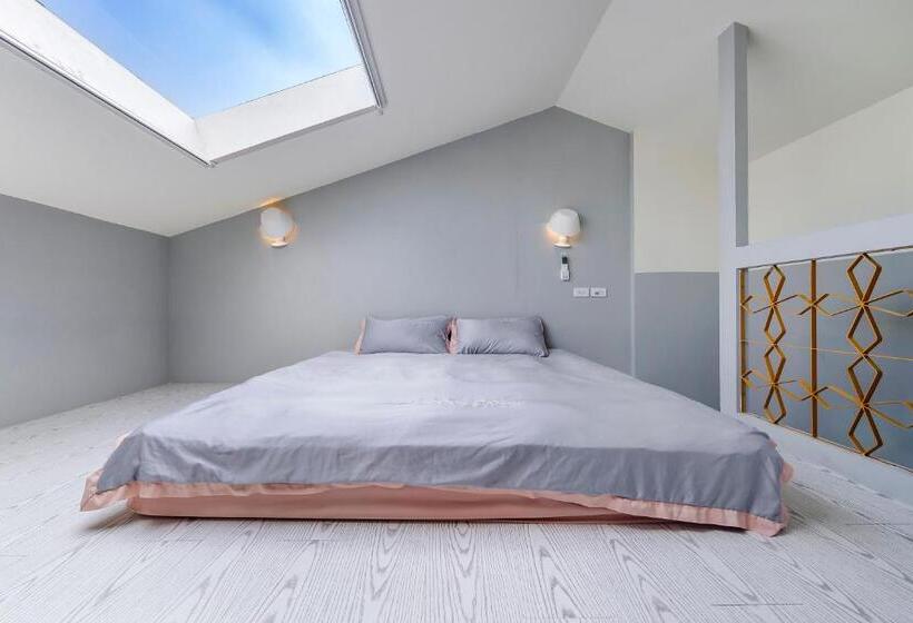 Happiness Ocean View B&b