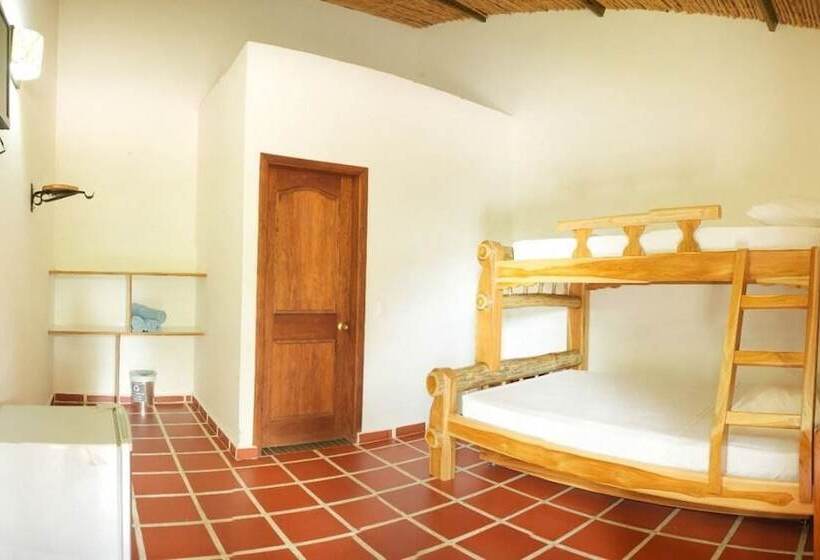 هتل Brisas La Gaviota Mariquita Tolima