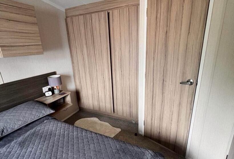 فندق Rockley Park In Poole Static Caravan
