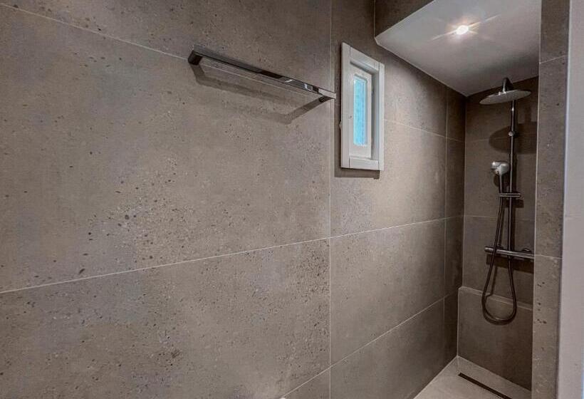 فندق Yaleena Residences