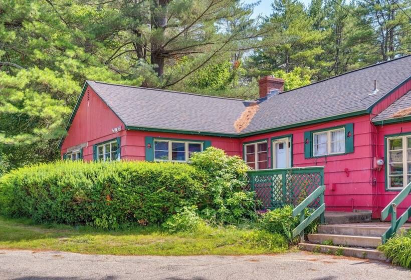 Laconia Resort Home < 2 Mi To Lake Winnipesaukee