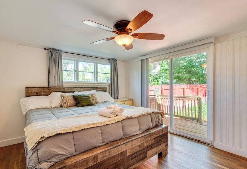 Laconia Resort Home < 2 Mi To Lake Winnipesaukee