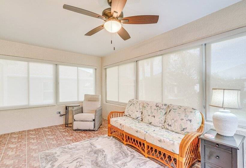 Pet Friendly Home In The Villages W/ Private Lanai