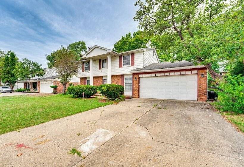 Spacious Southfield Home W/ Patio & Yard!
