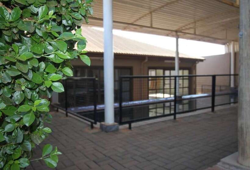 住宿加早餐  Pw Heights Private Guest House
