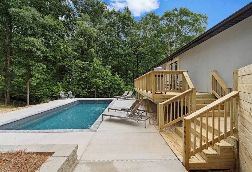 Fireside Fun By Avantstay Sleeps 18 Waterfront + Pool