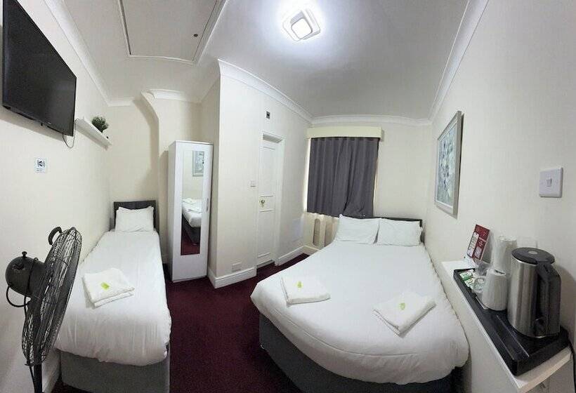 هتل Oban Victoria