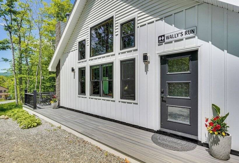 Near Hiking Trails & Ski Resorts: Killington Home!