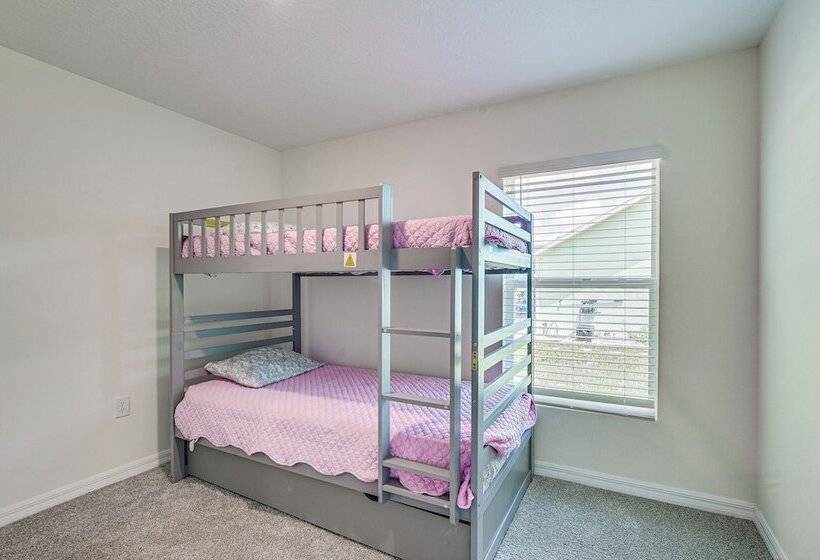 Spring Hill Retreat W/ Patio & Yard, Near Kayaking