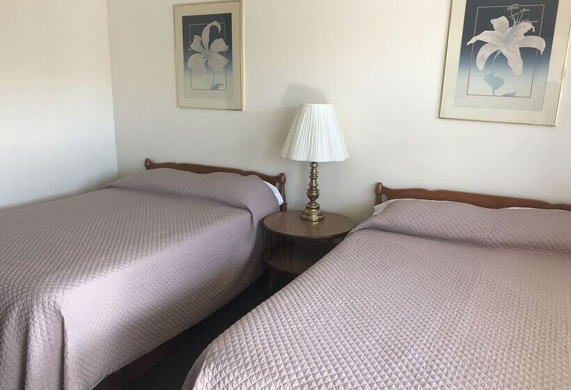 Dav Ed Motel