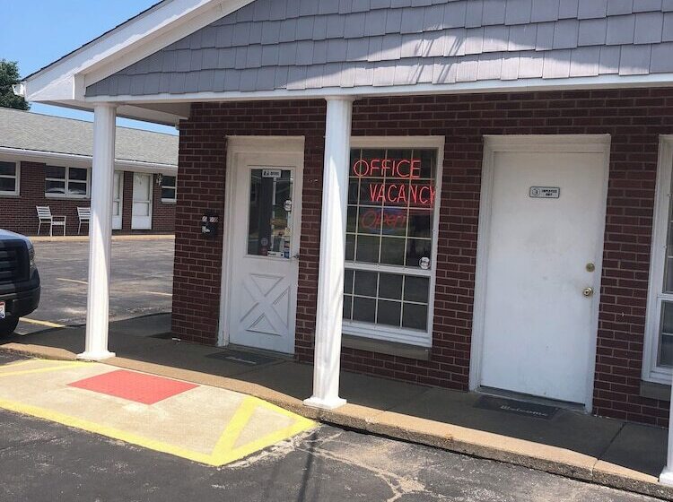 Dav Ed Motel