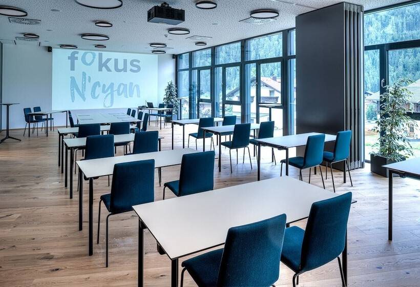 Отель Fokus N Cyan