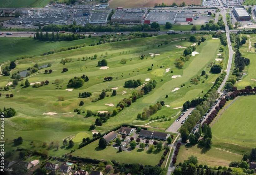 فندق Mercure Achères St Germain En Laye