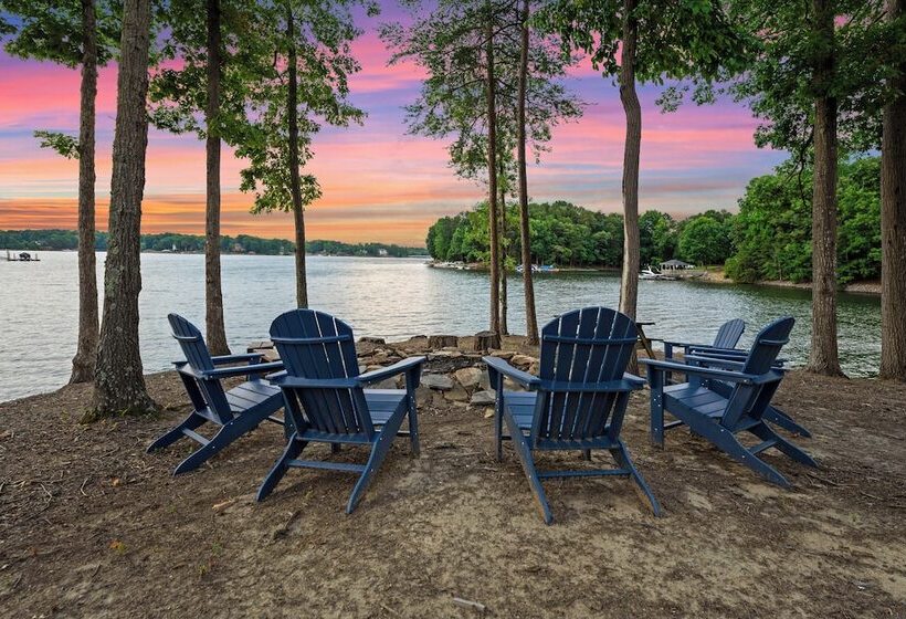 Paradise Pointe By Avantstay Lakefront + Views + Playset