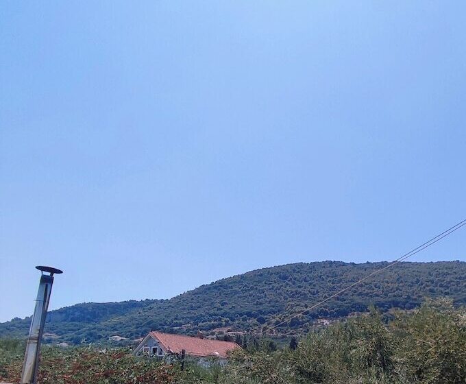 پانسیون Karavaki Apartments