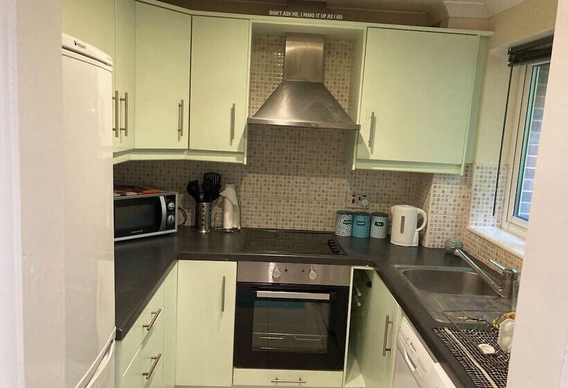 اقامتگاه Tranquil Retreat In St Albans