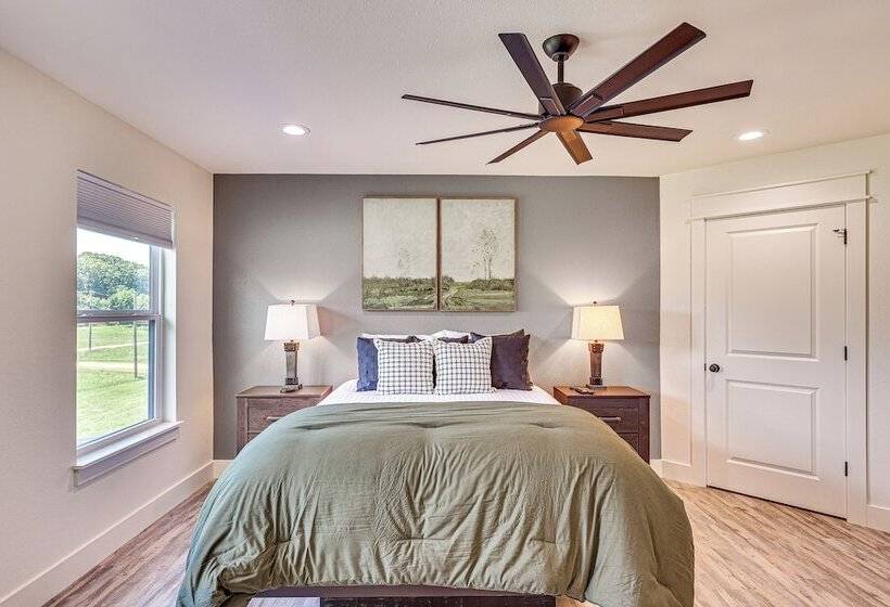 Riverfront Murfreesboro Cabin W/ Fire Pit