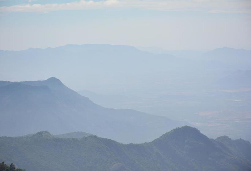 هاستل Jc Woodville Manor