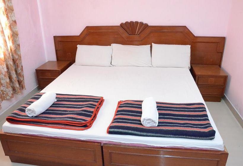 هاستل Jc Woodville Manor