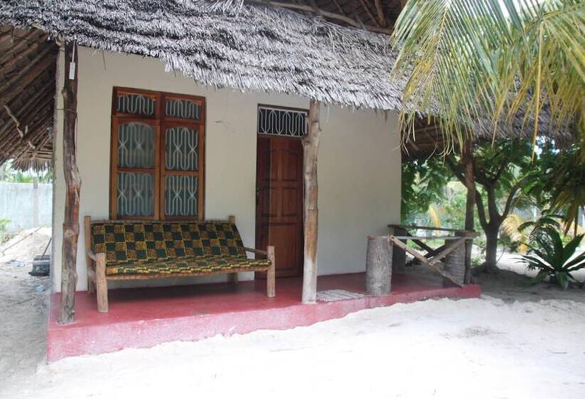 مبيت وإفطار Mpole Bungalows