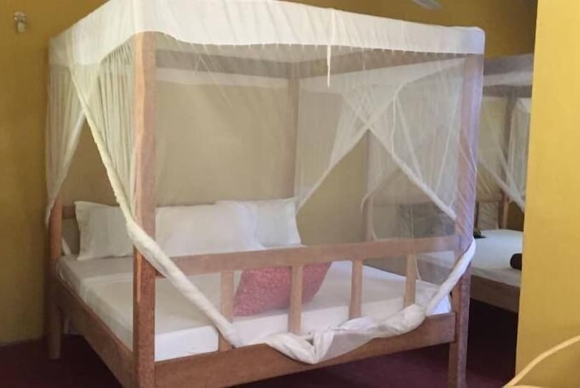 مبيت وإفطار Mpole Bungalows