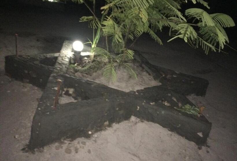 مبيت وإفطار Mpole Bungalows