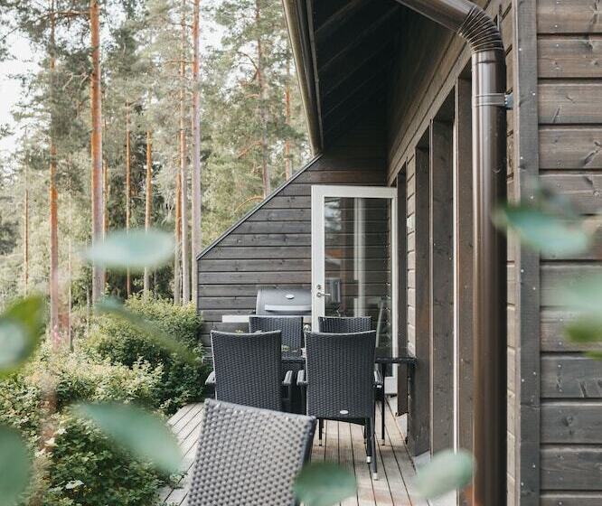 민박 Varjola Holiday Center