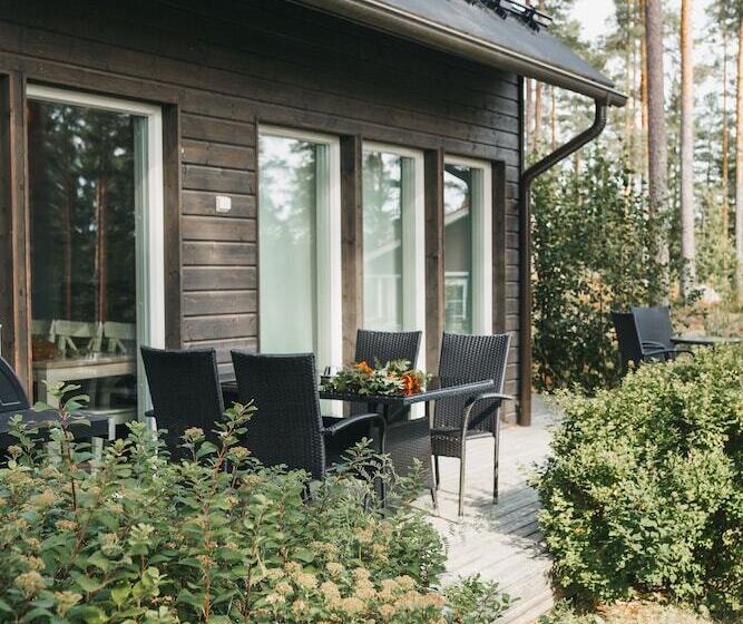 민박 Varjola Holiday Center