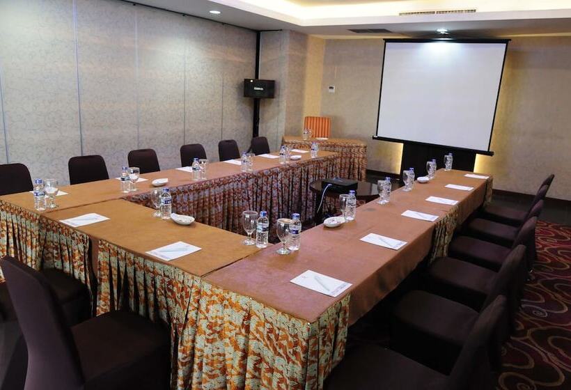 هتل Asialink Premier