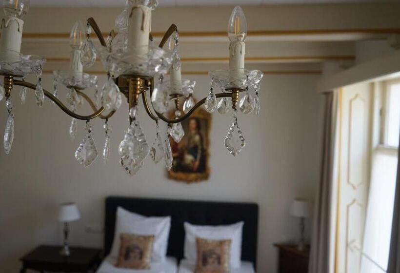 هتل De Gulden Waagen