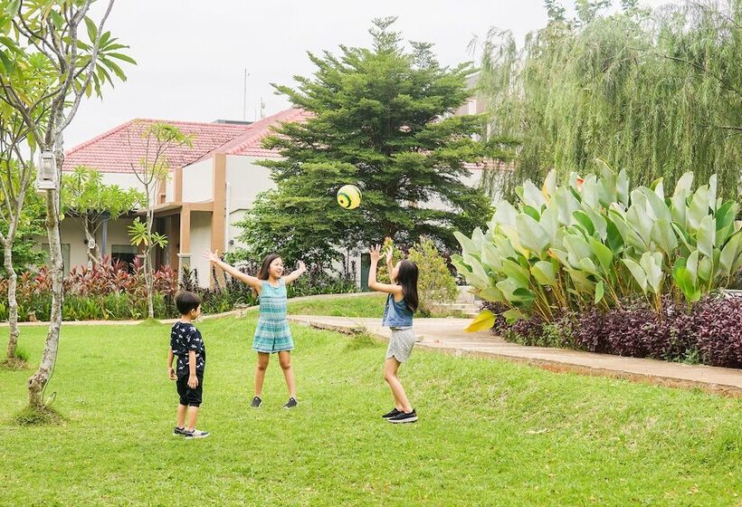 Akshaya Hotel Karawang