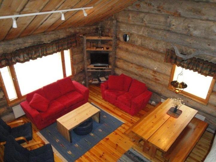 Isokelo Log Apartments