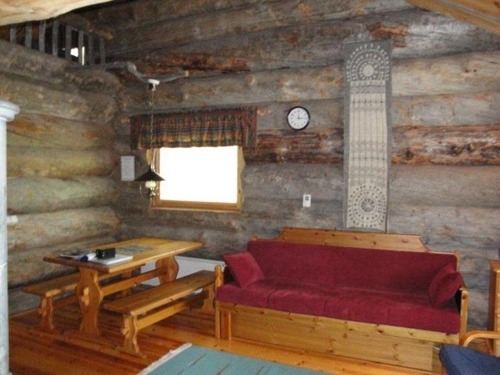 Isokelo Log Apartments