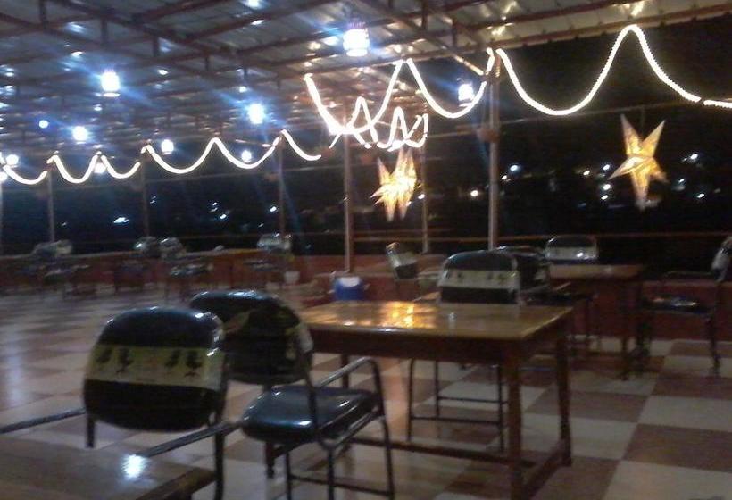 فندق Jhankar Mansion