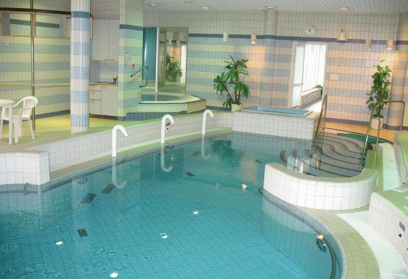 ホテル Kuortaneen Urheiluopisto