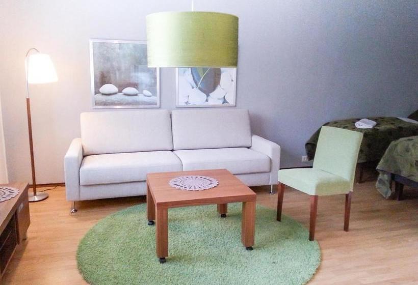 فندق Li Ravintola Mäntän Klubi