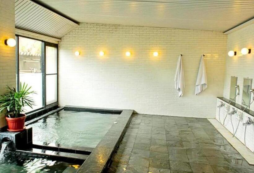 هتل Puri Kiic Golf View