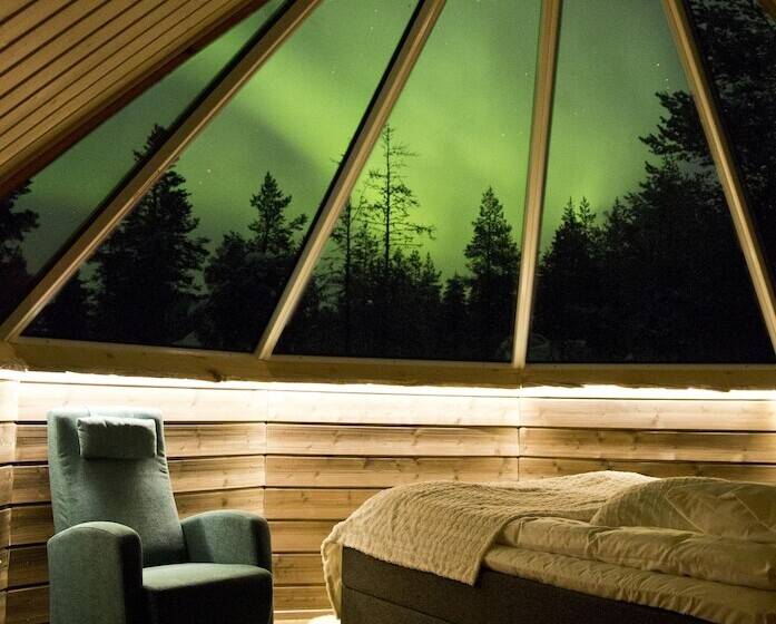 Wilderness Hotel Muotka & Igloos