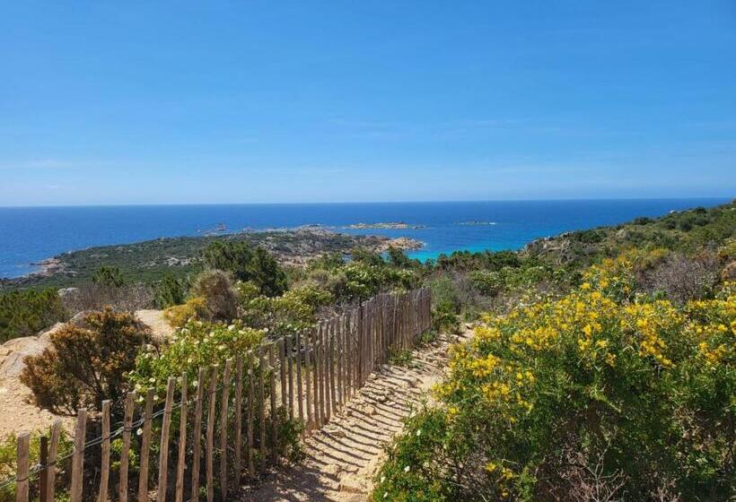 ベッドアンドブレックファースト Chambres D Hôtes Villa Les Rosiers   Garance