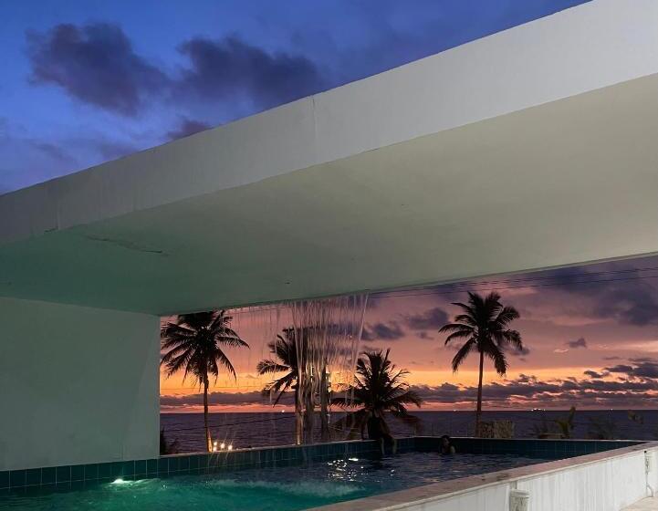 هتل Provenza Coveñas