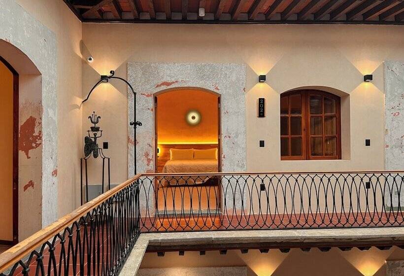 هتل Sauvé Casa Boutique