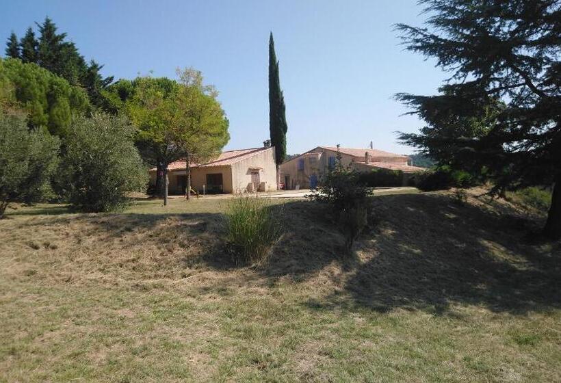 مبيت وإفطار Chambres D Hôtes L Amphitryon 5 Chambres