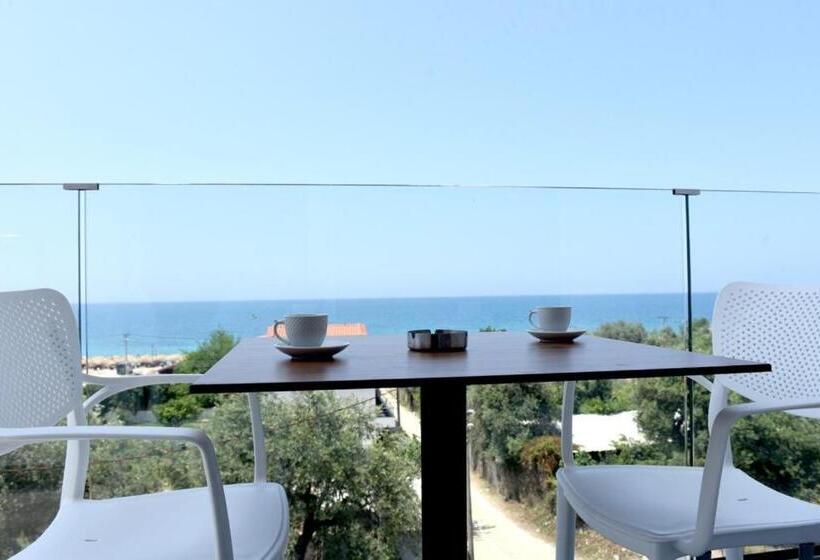 هتل Meridian Suites
