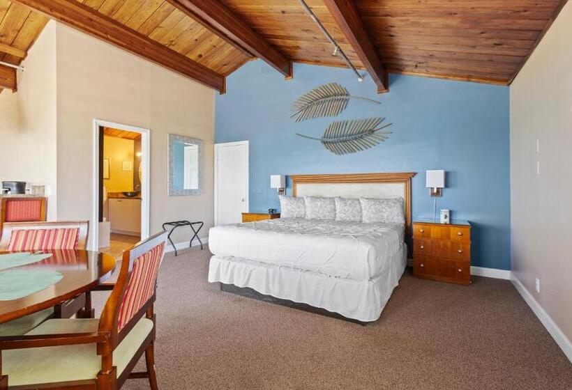 فندق Oceanfront Inn Suite, Ocean And Inlet Views, King Bed, #12